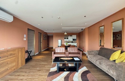 Taguig Hotel | City Park Hotel Manila