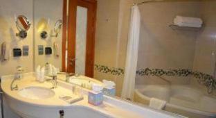 Al Mankhool Hotel | City Seasons Towers Hotel Bur Dubai