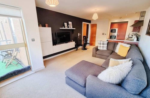 Cheetham Hill Apartment | City SuperHost Free Secure Parking City Centre