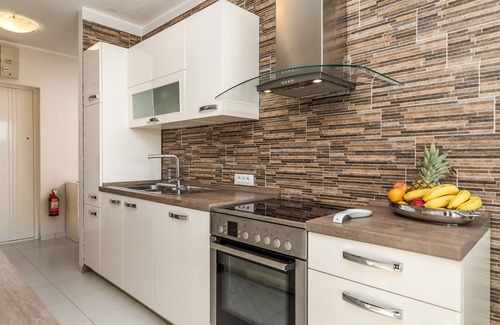 Rijeka Apartment | City View Apartment Rijeka, 5 people, balcony, free WiFi, great location