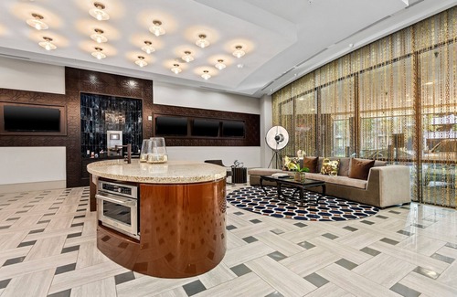 MacGregor Apartment | City view luxury apartment