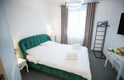 Turda Apartment | City View