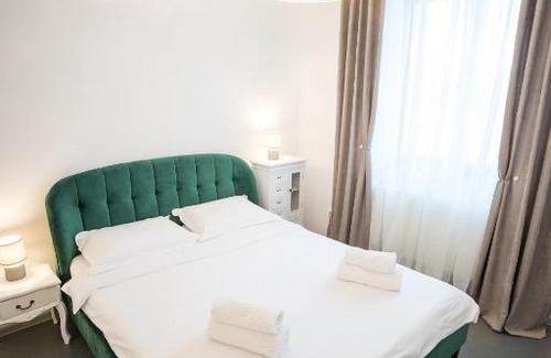 Turda Apartment | City View