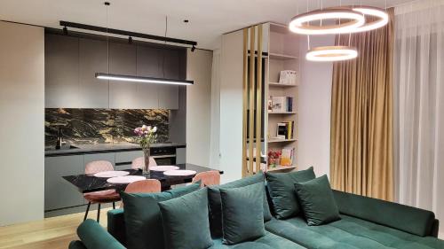 Sector 6 Apartment | Citylights Home View