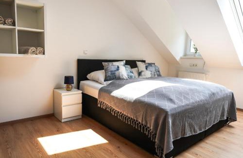 Schallmoos House | CitySuites Salzburg, BEST BUDGET stay, next to City Center and Old Town, Shared Spaces