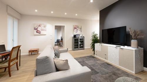 Alba Apartment | Civico8A - Centro di Alba, Langhe