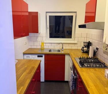 Spandau Apartment | CJ Apartment