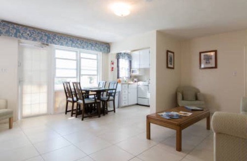 Warwick Apartment | Clairfont, Jobson's Cove/Warwick Long Bay/Horseshoe Beach - APARTMENT 3