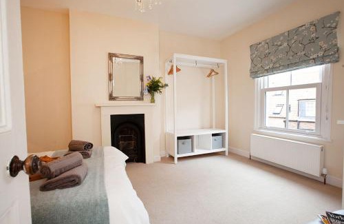 West Cliff House | Clarence Cottage
