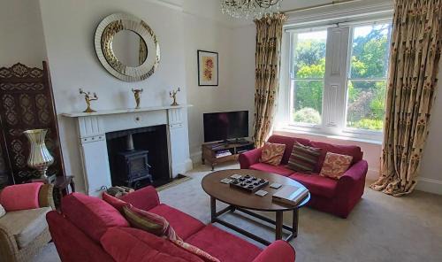 Ventnor Apartment | Clarence House Apartments