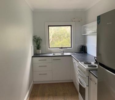 Clarendon Villa | Clarendon Country Cottage private retreat