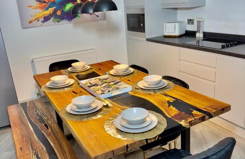 Skegness Villa | Clarendon House - Hot Tub
