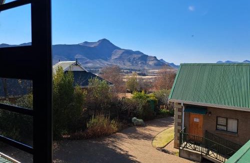 Clarens Villa | Clarens Mountain Sage Holiday House
