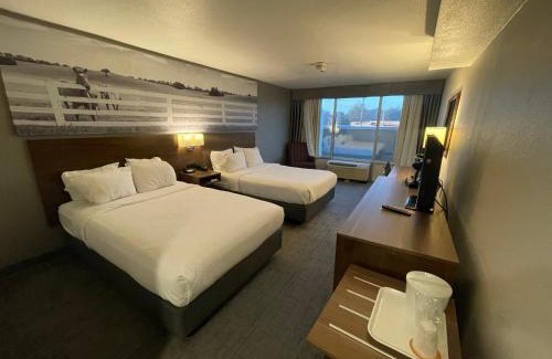 Hopkinsville Hotel | Clarion Pointe Hopkinsville near The Bruce Convention Center