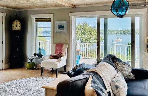 Harpswell House | Clark Cove