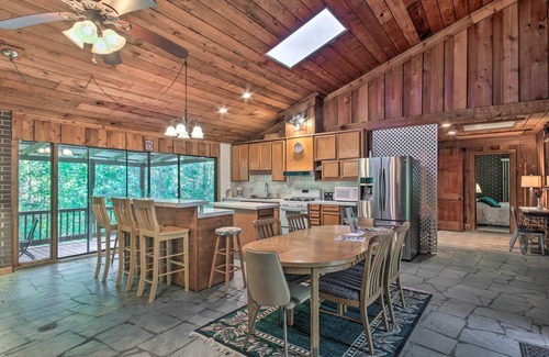 Lincolnton Cottage | Clarks Hill Lake Area Home w/Pool & Dock!