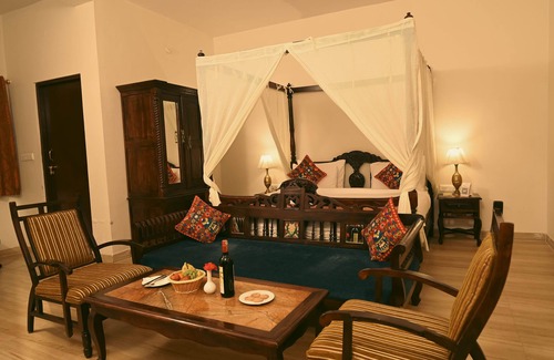 Sawai Madhopur Hotel | ClarksInn Suites Ranthambore