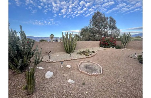 Eastside House | Classic 4BR Family Home w AZ ROOM