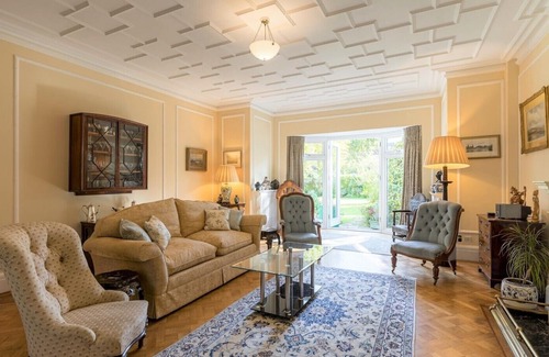 Kew House | Classic by Kew Gardens, by Veeve
