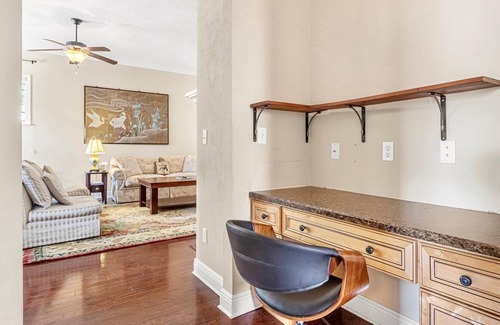 Gainesville House | Classic Elegance–Timeless Home near Haile