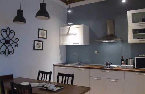 Duomo Apartment | Classic Florentine style apartment, just behind the Cathedral