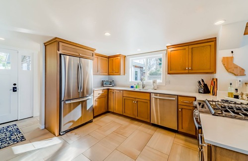 Trinidad House | Classic home with ocean views - just a short walk to parks & beaches