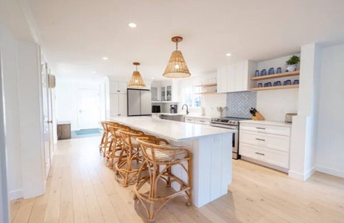 West of Town House | Classic Nantucket home near golf, beach, and trails! Fall Availability!