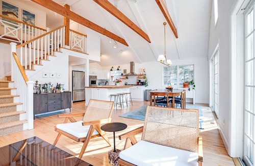 Sag Harbor House | Classic Sag Harbor 5BR 3.5BA with heated gunite pool
