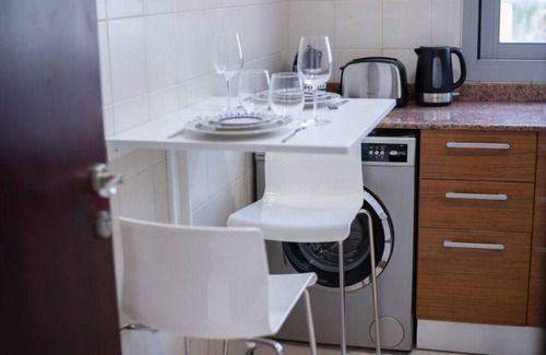 Dubai Marina Apartment | Classic Studio With Dubai Marina View