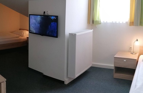 Fohnsdorf Cottage | Classic Zweibettzimmer, Dusche, WC - Gästehaus Karl August