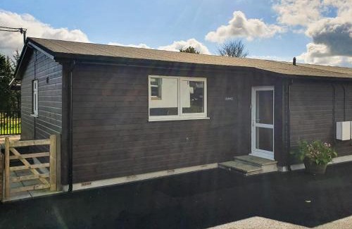 Lifton House | Classroom One - Uk48650