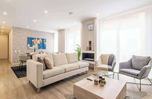 Usaquen Apartment | Classy 3BR Apartment in Usaquén