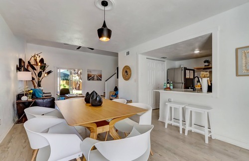 Vilano Beach House | Classy Bohemian Beach Cabana- Close to Beach