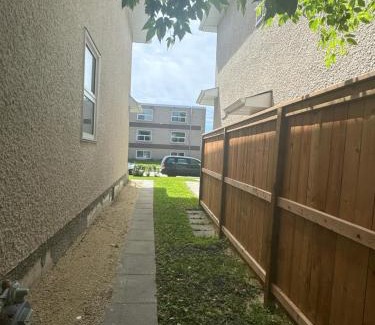 Winnipeg House | Classy single family house, walk to St Boniface