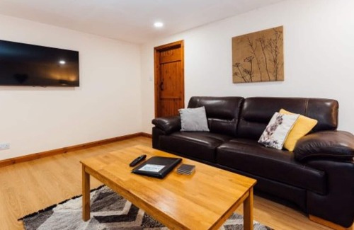 Castle Douglas House | Clauchan Holiday Cottages- The Barn