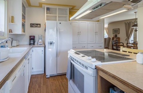 Cle Elum House | Cle Elum Bungalow - Walk to Town!