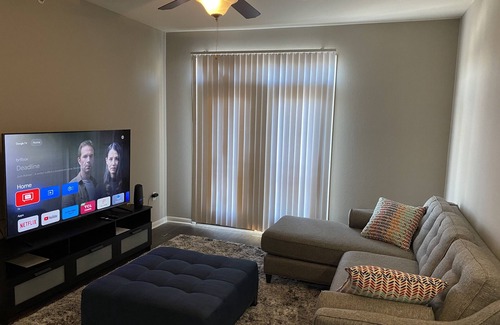 Legacy Park Apartment | Clean and Comfy space at the shops at Legacy in Plano
