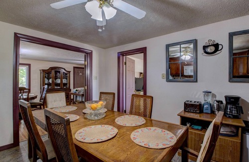 Center Ridge House | Clean Safe Comfortable Housing/Outdoors dream