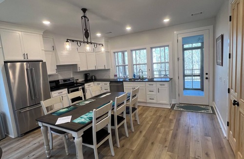 Oxford Cabin | Clear Creek: Sardis Lake- 3 Bedroom Cabin