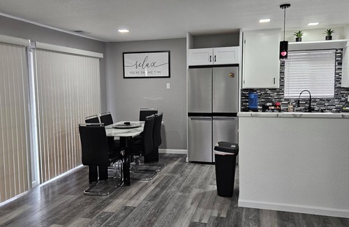 Clear Lake House | Clearlake Serenity House