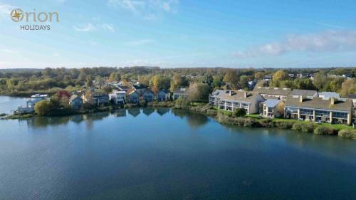 Cirencester House | Clearwater 31, The Lakehouse