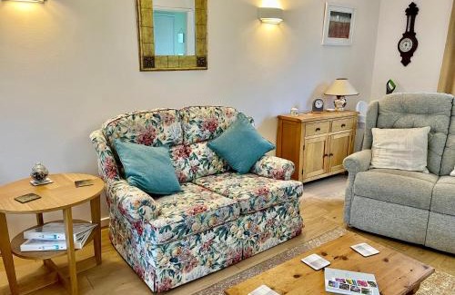 Dorchester House | Clematis House