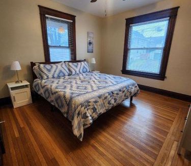 Norwood House | Cleneay #1 Private 3 Bed near Xavier & Downton