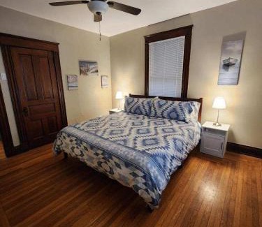 Norwood House | Cleneay #1 Private 3 Bed near Xavier & Downton