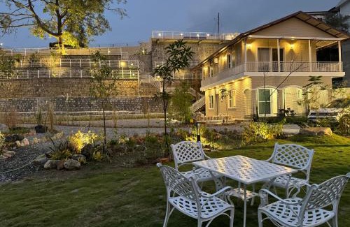 Bullawala Villa | Cliff House, 3BR LUX Farmhouse 2km to Rajpur Road