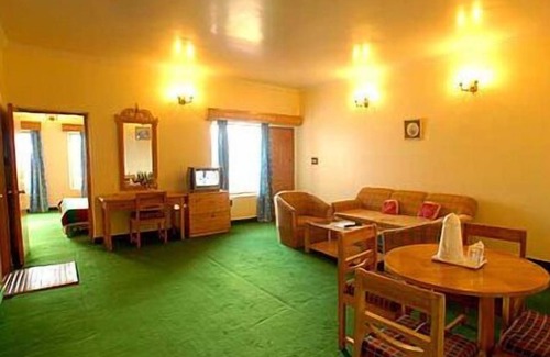 Gobind Dham Hotel | Cliff Top Club