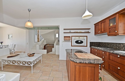 Fanari Villa | Cliff Top Villa 270