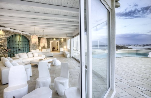 Fanari Villa | Cliff Top Villa 270