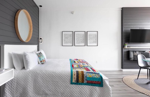 Saint Michaels House | Cliffs Edge Retreat
