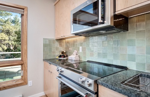 Windcliff Estates Condo | Cliffview Luxury Vacation Rental at Windcliff